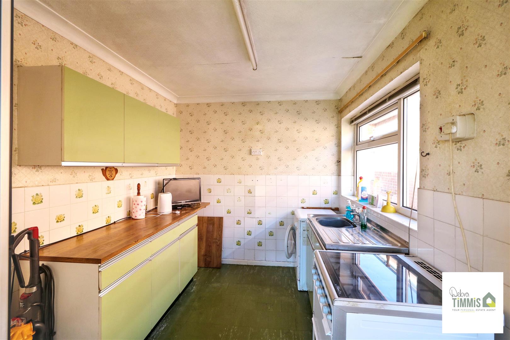 2 bed property in Fairhaven Grove, Stoke-On-Trent